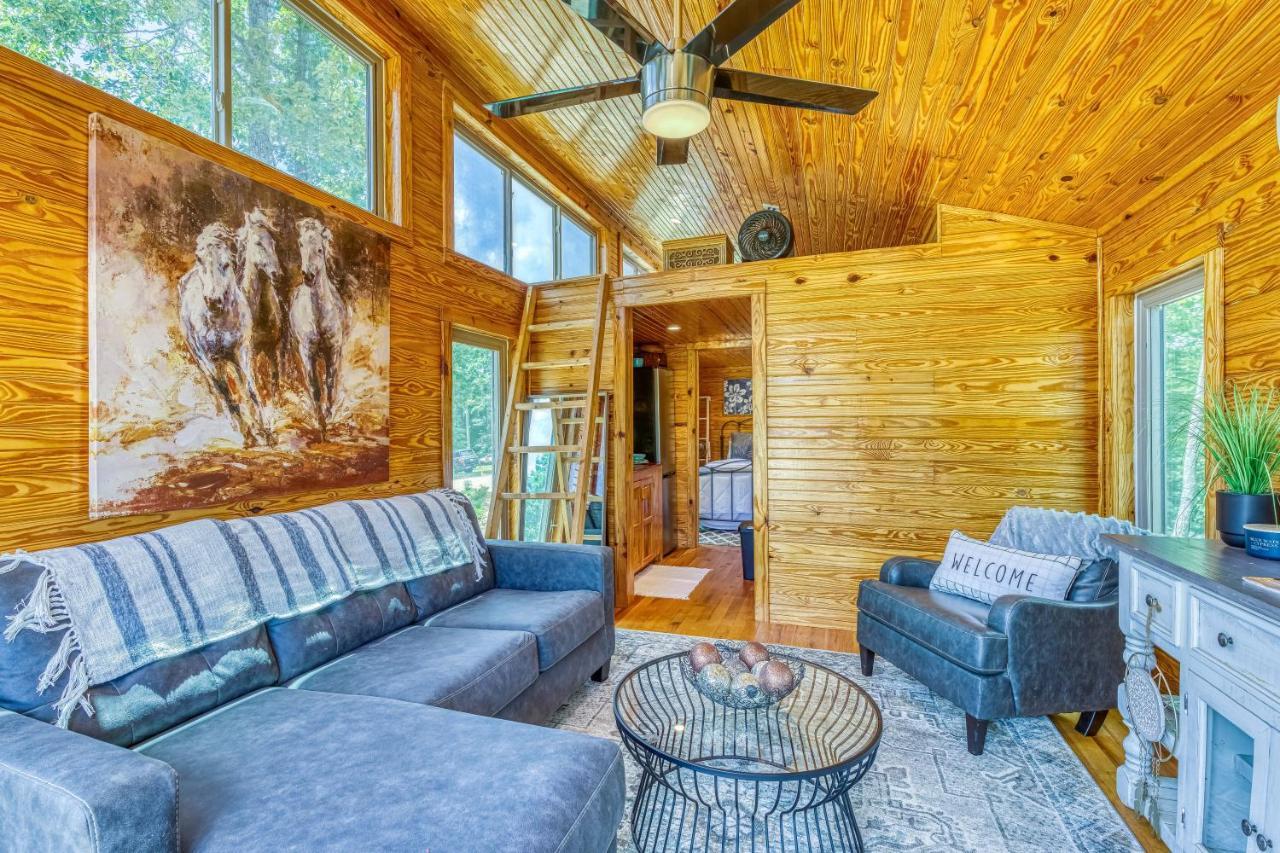 The Gemini-A Dreamy, Waterfront Tiny Cabin Rogersville Extérieur photo
