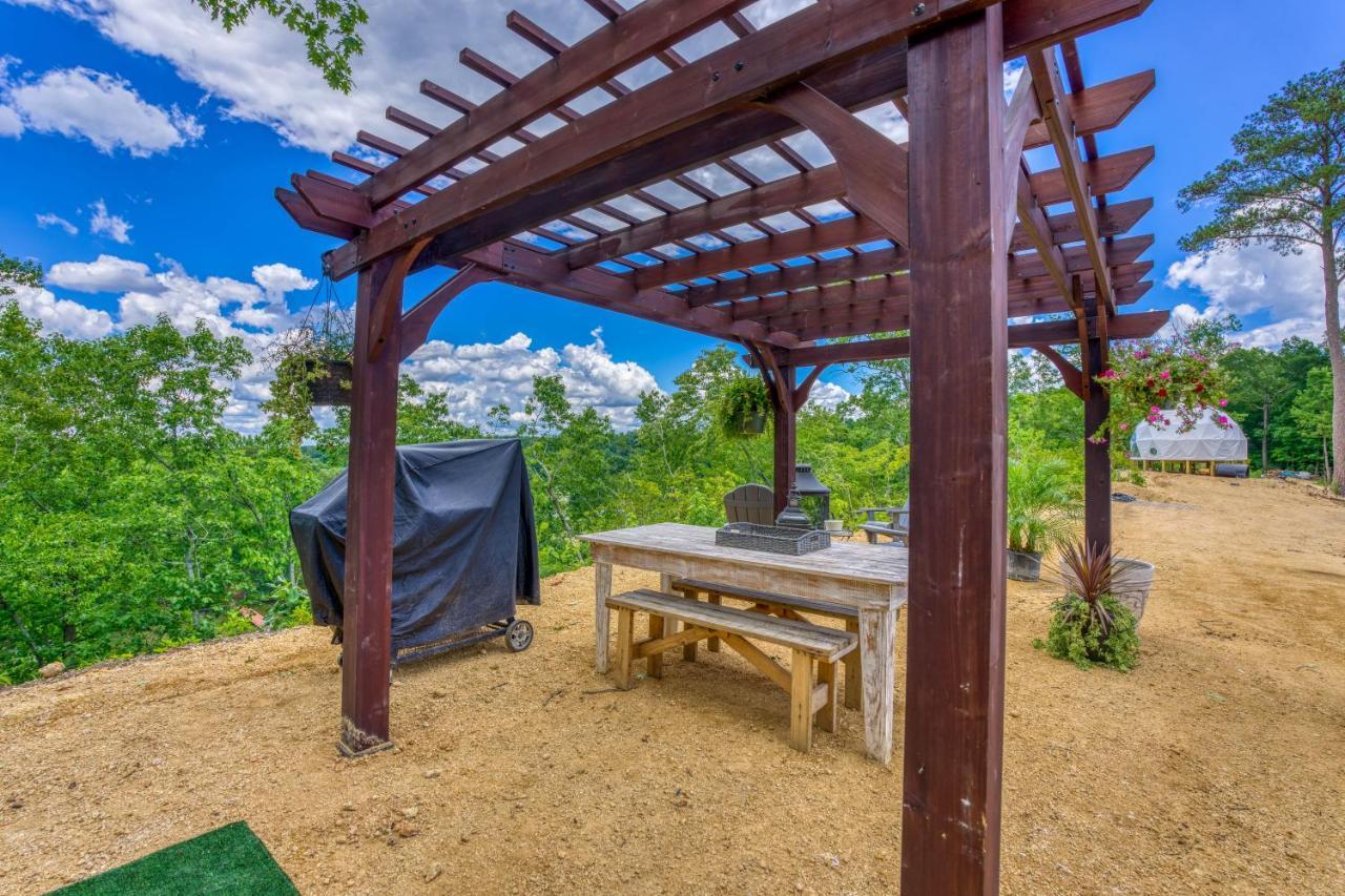 The Gemini-A Dreamy, Waterfront Tiny Cabin Rogersville Extérieur photo